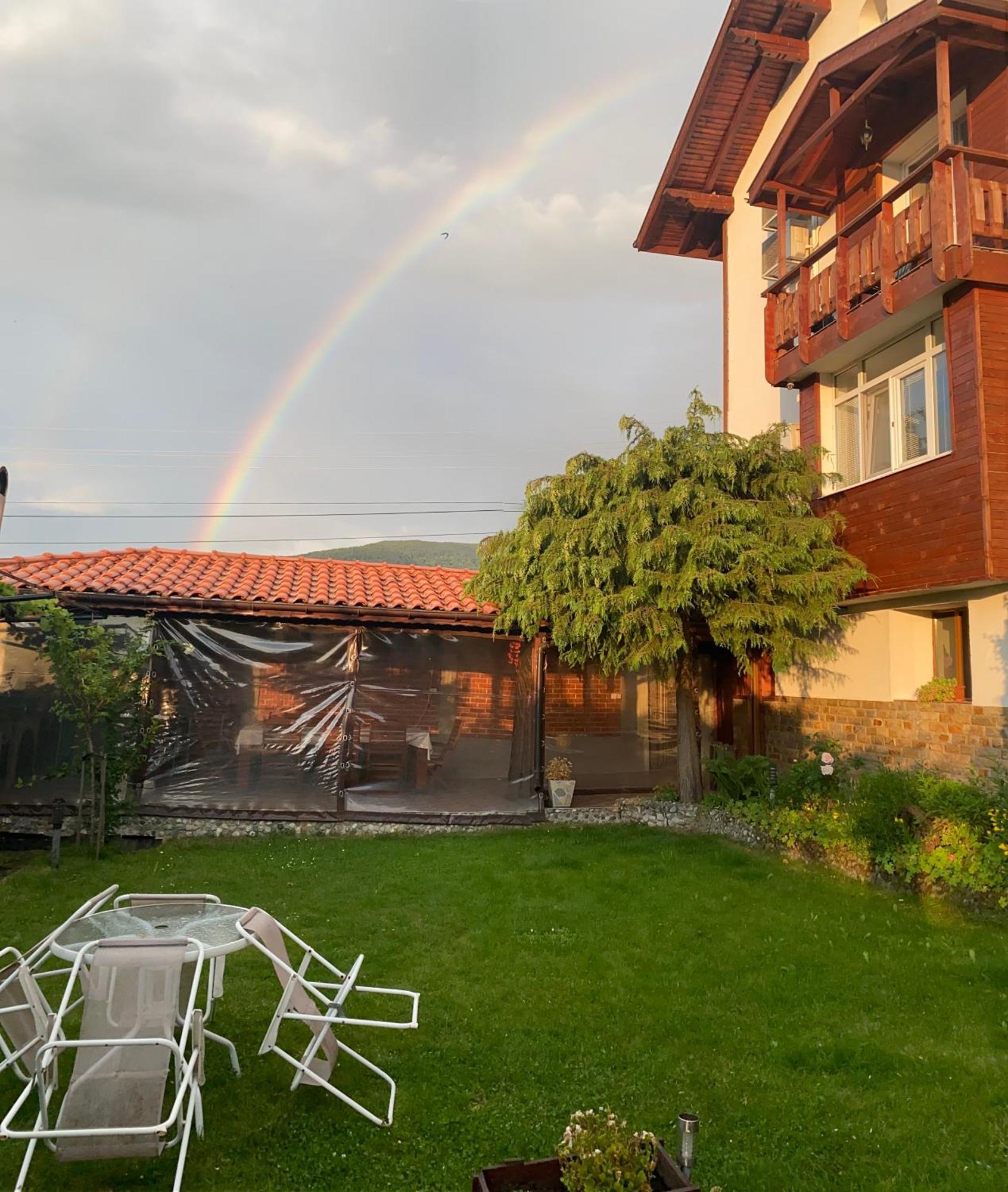 Guest House Simona Sapareva Banya Exterior foto